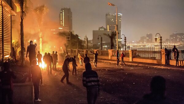 Столкновения возле площади Тахрир в Каире, архивное фото