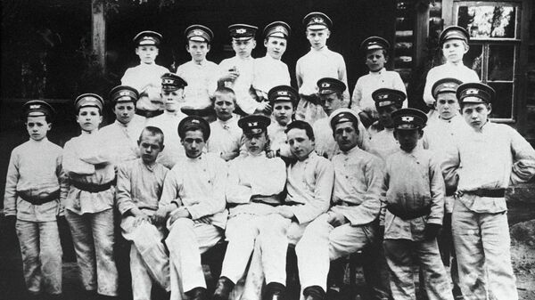 Гимназисты. 1913 год