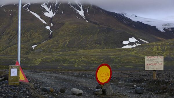 Предупреждающие знаки в районе вулкана Бардарбунга в Исландии