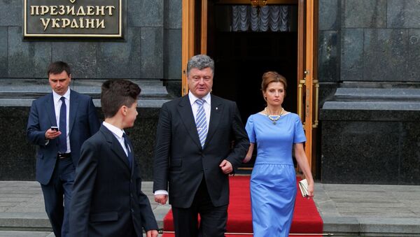 Президент Украины Петр Порошенко с супругой Марией и сыном Михаилом. Архивное фото