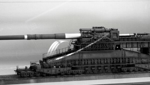 Модель сверхтяжёлоого артиллерийского орудия германской армии Дора
