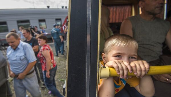Беженцы из Украины прибыли в Омск. Архивное фото