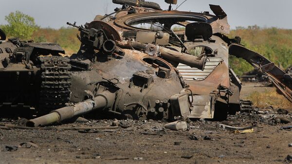 Танк уничтоженный в составе колонны украинской армии возле села Новокатериновка 