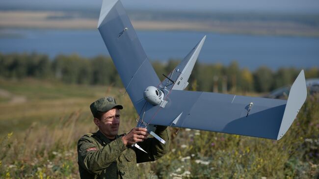 Запуск беспилотного летательного аппарата во время военных учений. Архивное фото