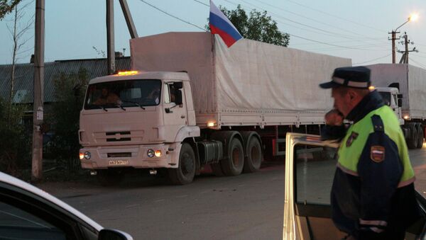 Российский гуманитарный конвой доставил помощь в Луганск