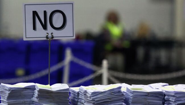 Бюллетени проголосовавших против отделения Шотландии от Британии, архавное фото