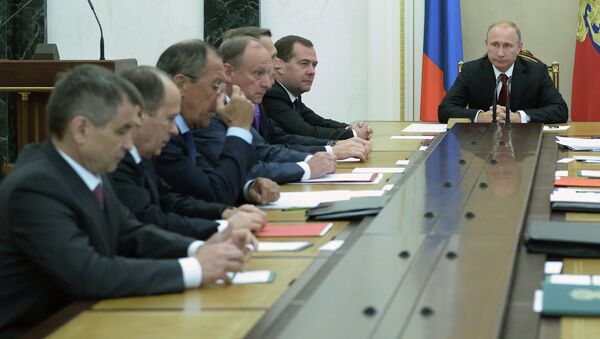 Владимр Путин провел заседание Совбеза РФ