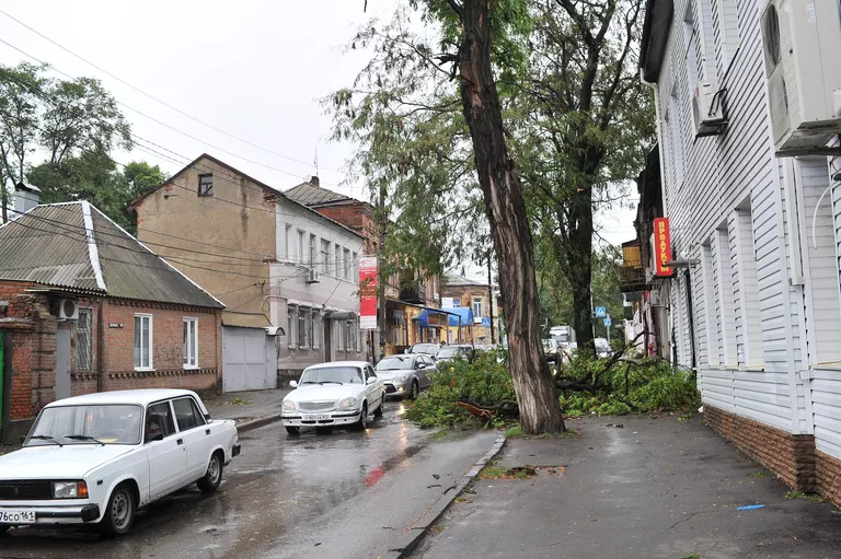 Последствия урагана в Ростовской области