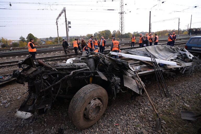 ДТП на железнодорожном переезде в Подмосковье