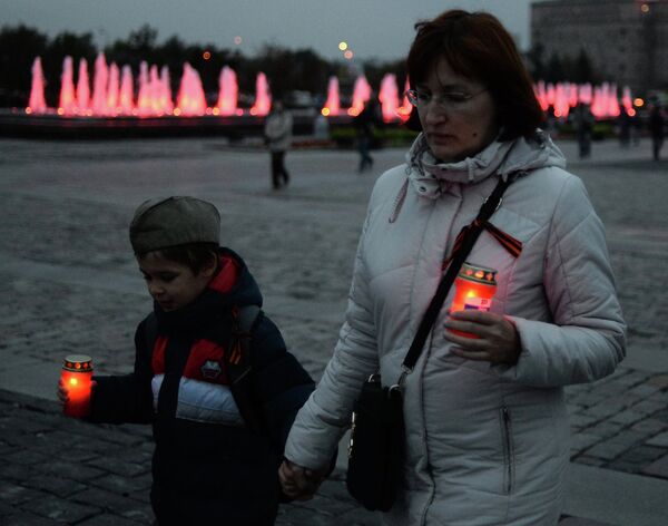 Участники акции памяти Донецк: невинно убиенные
