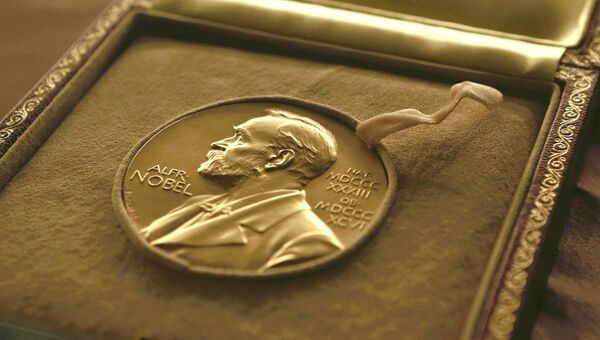 Медаль, вручаемая лауреату Нобелевской премии. Архивное фото
