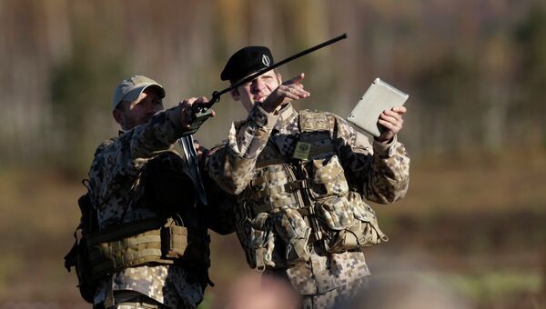 Латвийские военнослужащие принимают участие в военных учениях НАТО
