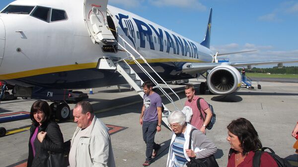 Самолет авиакомпании Ryanair. Аэропорт Дублина, Ирландия. Архивное фото