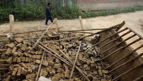 Последствия землетрясения в Китае. 8 октября 2014