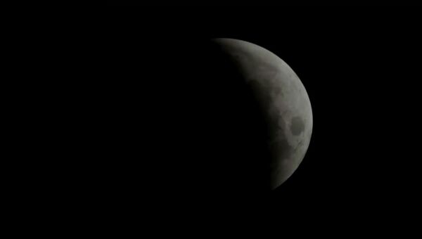 Полное лунное затмение. Архивное фото