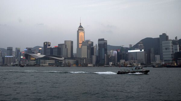 Вид с моря на район Central в Гонконге. Архивное фото