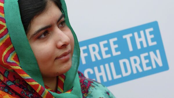 Нобелевская премия мира за 2014 год присуждена 17-летней пакистанской правозащитнице Малале Юсафзай