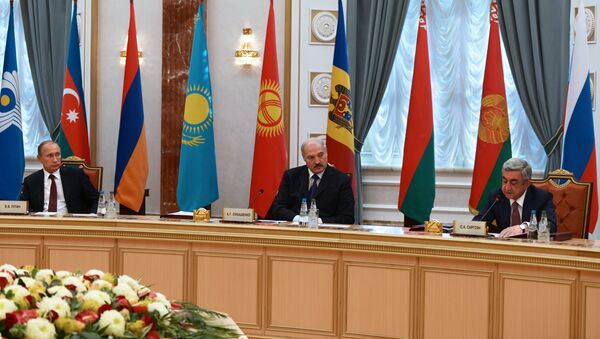 Заседание в узком составе Совета глав государств Содружества Независимых Государств (СНГ) в Минске