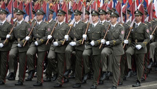 Военнослужащие вооруженных сил Сербии. Архивное фото