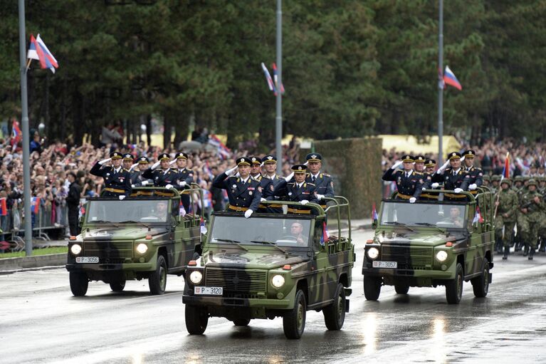 Военный парад в честь 70-летия освобождения Белграда