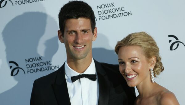 Сербский теннисист Новак Джокович и его супруга Елена Ристич
