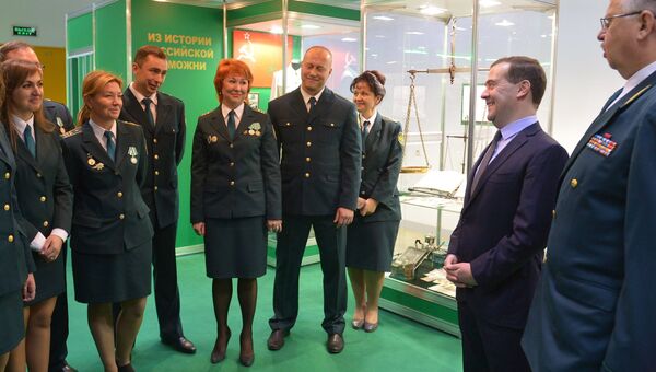 Д.Медведев посетил международную выставку Таможенная служба – 2014. Архивное фото