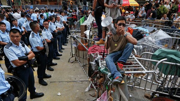 Демонстранты на улице Гонконга. Архивное фото