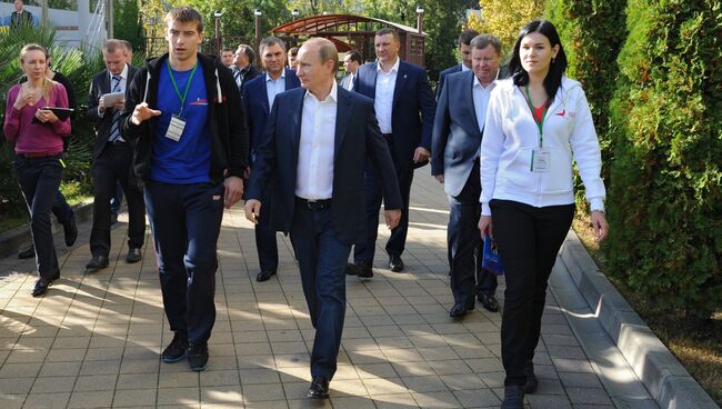 Рабочая поездка В.Путина в Южный федеральный округ