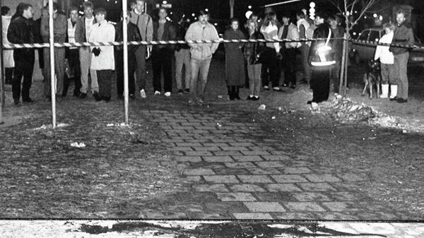 Место в Стокгольме, где был незадолго до полуночи 1 марта убит премьер-министр Швеции Улоф Пальме, 1986. Архивное фото