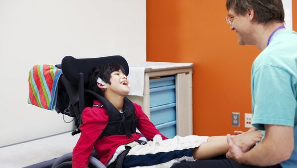 Уход за ребенком с церебральным параличом