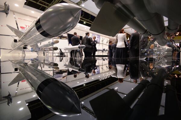 Стенд компании MBDA на 24-й Международной выставке военно-морской техники и вооружения Euronaval 2014