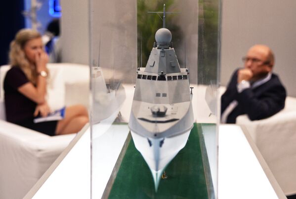 Стенд компании ОСК (объединенная судостроительная корпорация) на 24-й Международной выставке военно-морской техники и вооружения Euronaval 2014