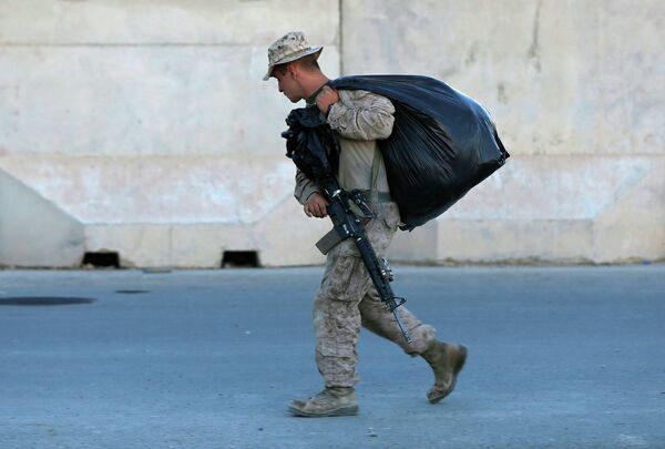 Американский морпех на военной базе в Афганистане