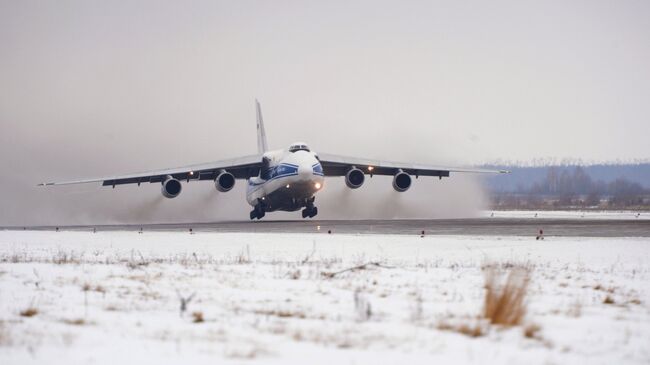 Самолет Ан-124 Руслан. Архивное фото