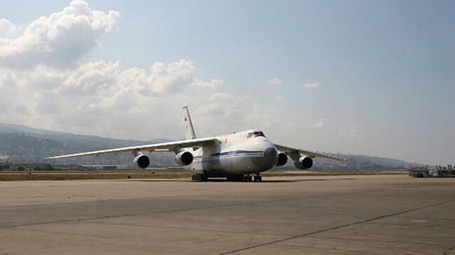 Самолет Ан-124 Руслан ВВС России. Архивное фото