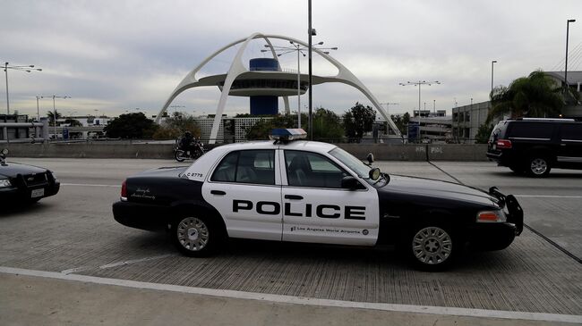 Полицейская патрульная машина. Лос-Анджелес, Калифорния. Архивное фото