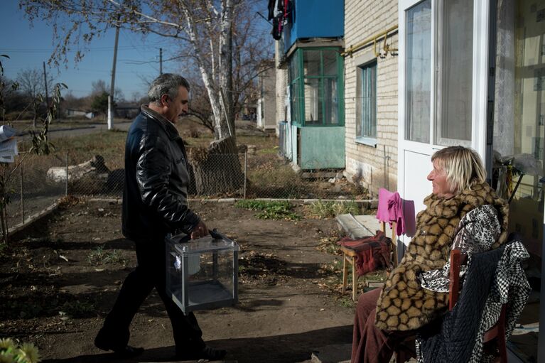 Досрочные выборы главы ЛНР и депутатов Народного Совета ЛНР