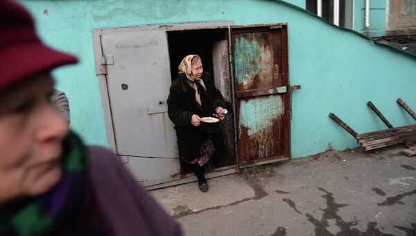 Жители Донецка. Архивное фото
