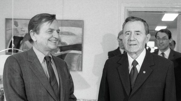 Премьер-министр Швеции Улоф Пальме и министр иностранных дел СССР Андрей Громыко