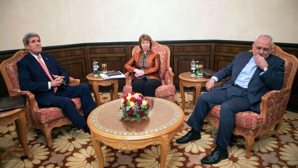 Госсекретарь США Джон Керри, спецпредставитель ЕС Кэтрин Эштон и глава МИД Ирана Джавад Зариф