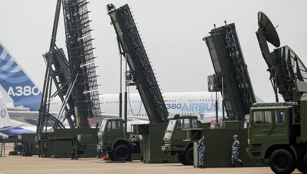 Выставка военной техники во время авиасалона в Чжухае