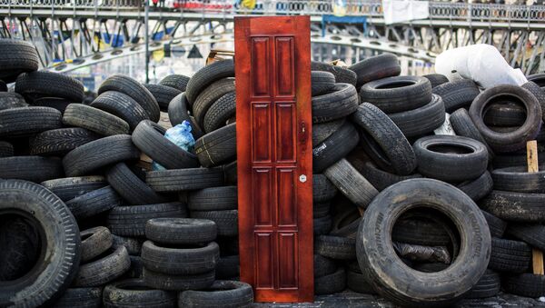 Баррикады на площади Независимости в Киеве. Архивное фото