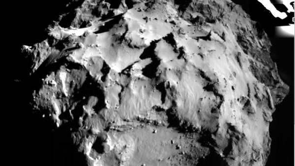Первый снимок поверхности ядра кометы Чурюмова-Герасименко