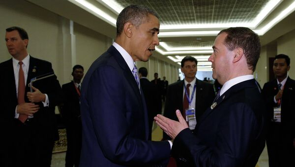 Председатель правительства РФ Дмитрий Медведев и президент США Барак Обама