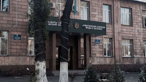 Последствия взрыва гранаты в колледже моды и дизайна в Алма-Ате