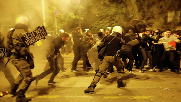 Беспорядки на митинге по случаю 41-й годовщины студенческого восстания в Афинах 17 ноября 2014 года