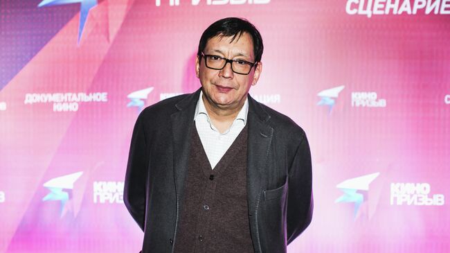 Егор Кончаловский на церемонии награждения победителей Второго Всероссийского открытого конкурса сценариев и киноработ Кинопризыв Егор Кончаловский на церемонии награждения победителей Второго Всероссийского открытого конкурса сценариев и киноработ Кинопризыв