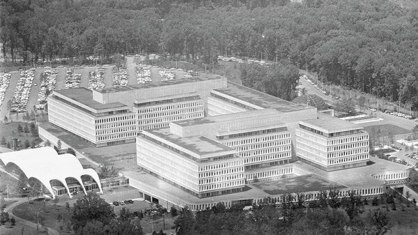 Вид на штаб-квартиру ЦРУ, США.
