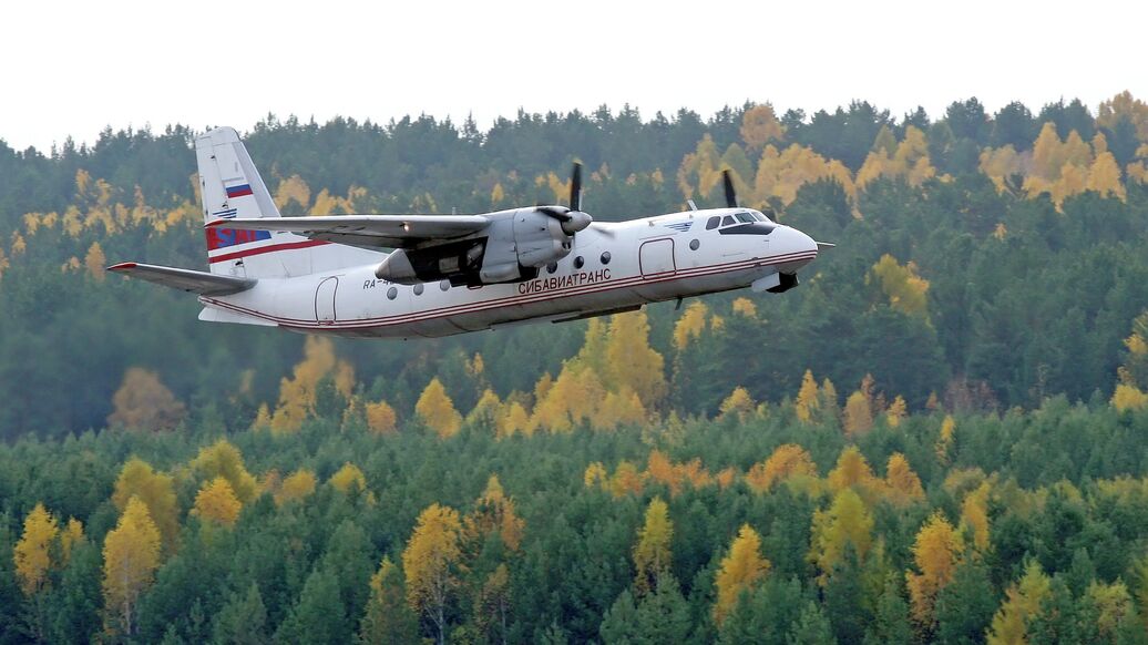 В Приамурье самолет с 42 пассажирами не вышел на связь