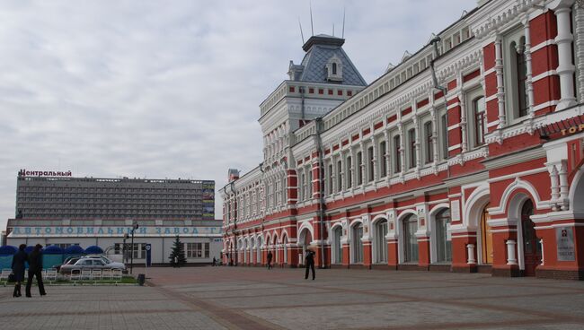 Нижегородская ярмарка и гостиница Центральная (Маринс Парк Отель). Архивное фото